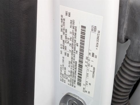 Used 2022 Ford Escape SEL w/ Technology Package image 25