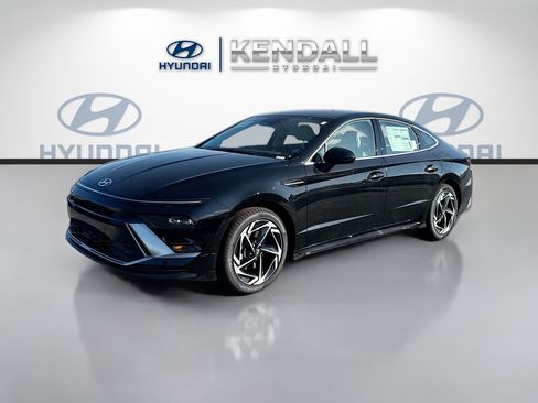 Certified 2026 Hyundai Sonata SEL FWD image 3