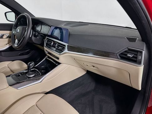 Used 2021 BMW 330i Sedan w/ Convenience Package RWD image 30
