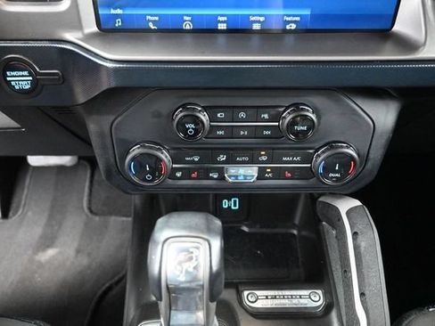 Used 2022 Ford Bronco Outer Banks AWD/4WD image 26