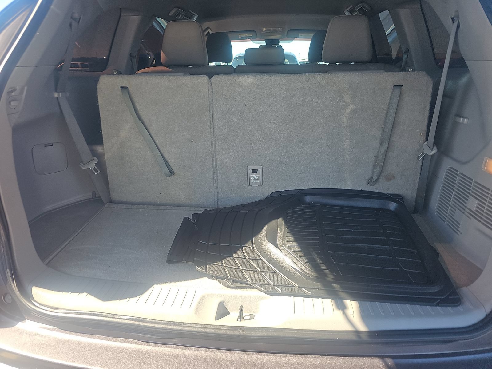 Used 2019 Toyota Highlander LE FWD image 13