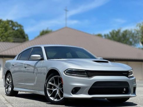 Used 2022 Dodge Charger GT RWD image 3