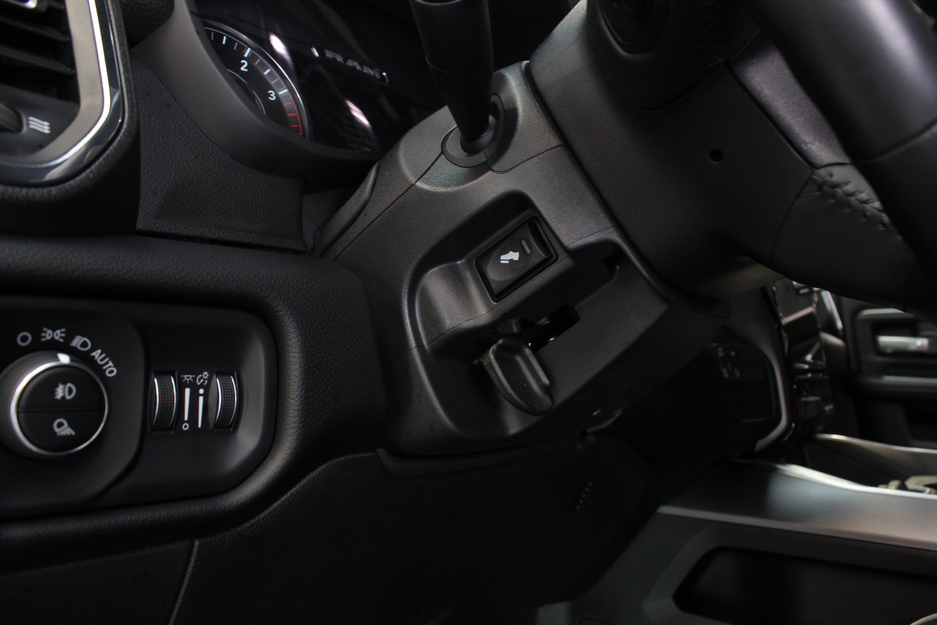 Used 2024 RAM 2500 Laramie w/ Night Edition AWD/4WD image 80