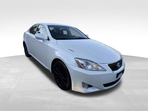 Used 2006 Lexus IS 250 RWD image 3