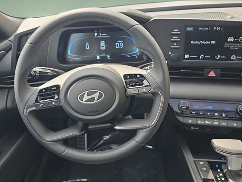 New 2026 Hyundai Elantra SEL Sport Premium FWD image 26