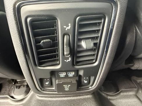 Used 2014 Jeep Grand Cherokee Limited AWD/4WD image 8