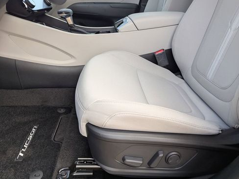 New 2026 Hyundai Tucson SEL FWD image 10