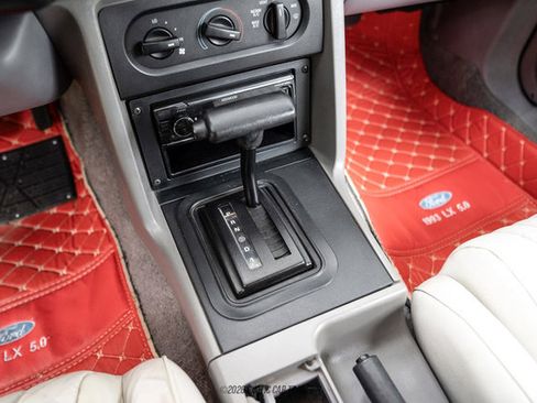 Used 1993 Ford Mustang LX RWD image 37