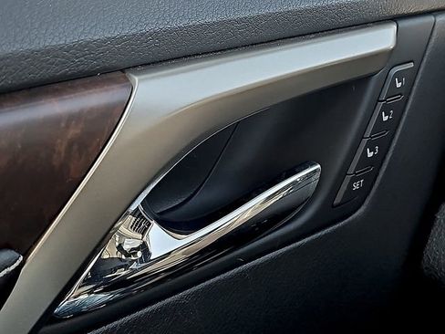 Used 2020 Lexus RX 350 AWD w/ Premium Package image 27