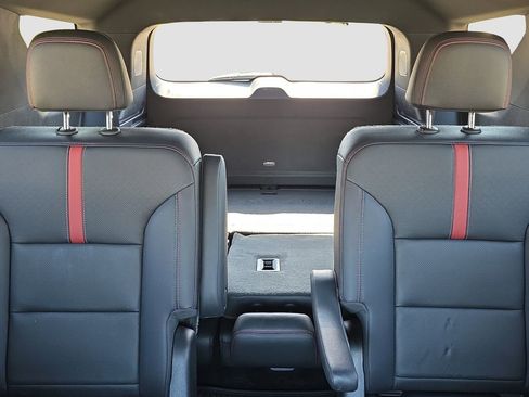 Used 2024 Chevrolet Traverse RS w/ LPO, Floor Liner Package FWD image 12