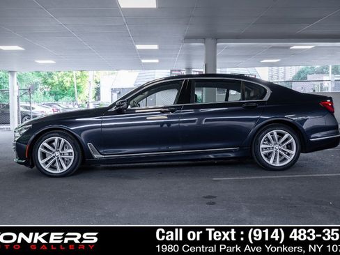Used 2019 BMW 750i xDrive w/ Executive Package AWD/4WD image 15
