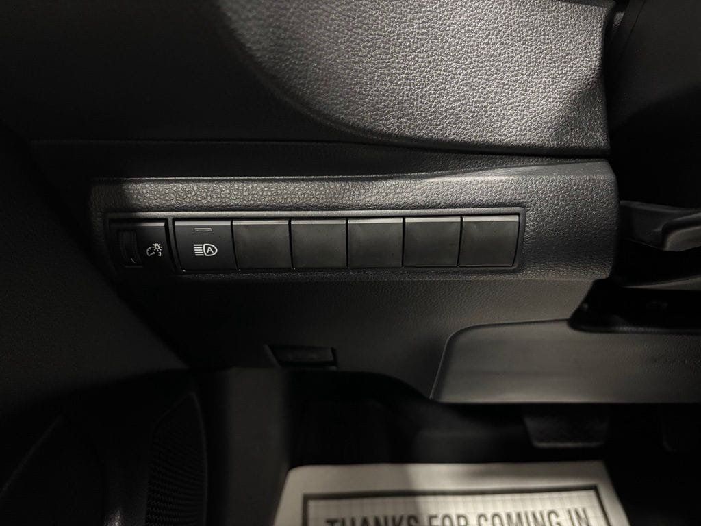 Used 2026 Toyota Corolla LE FWD image 16