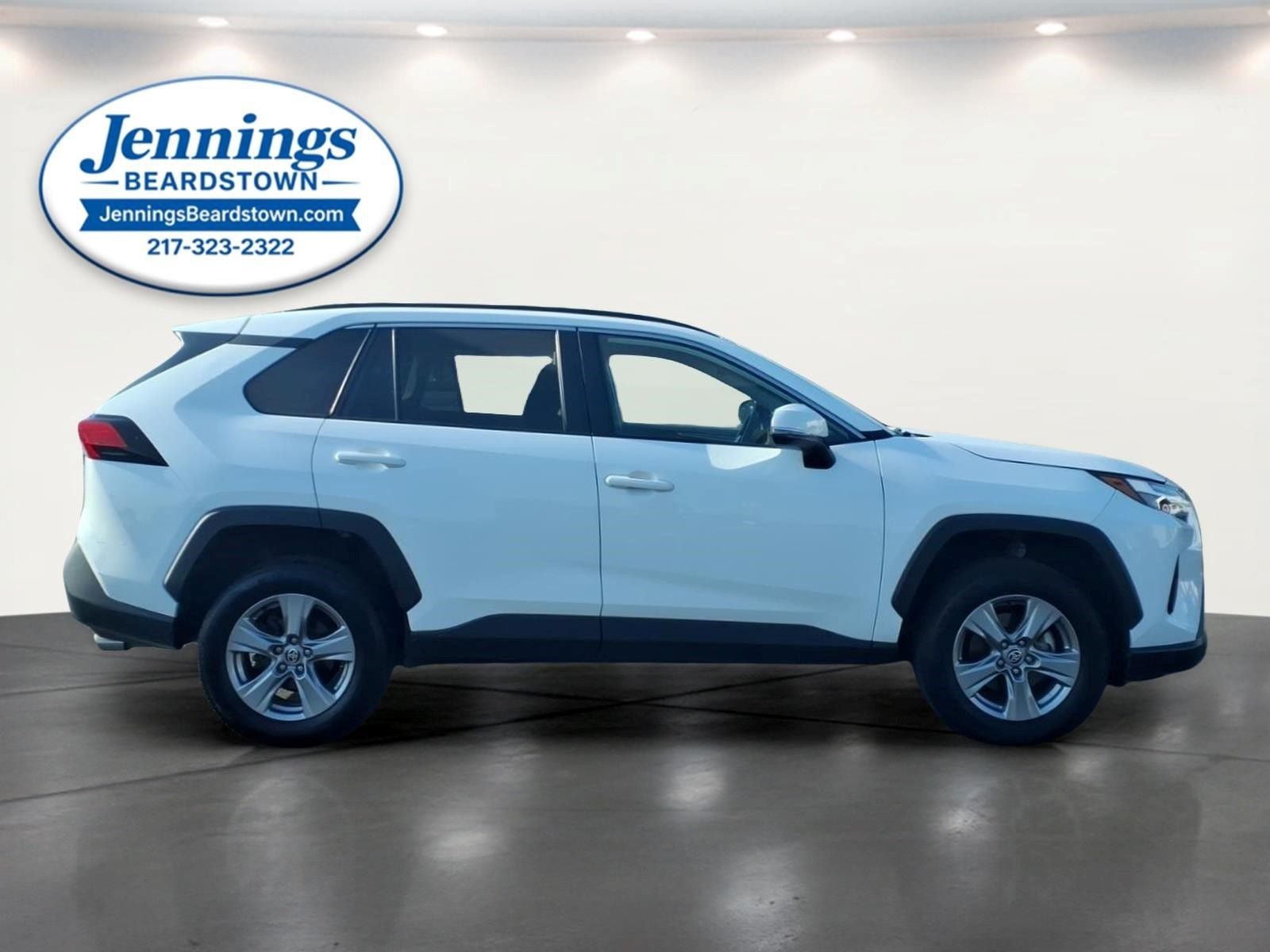 Used 2024 Toyota RAV4 XLE FWD image 28
