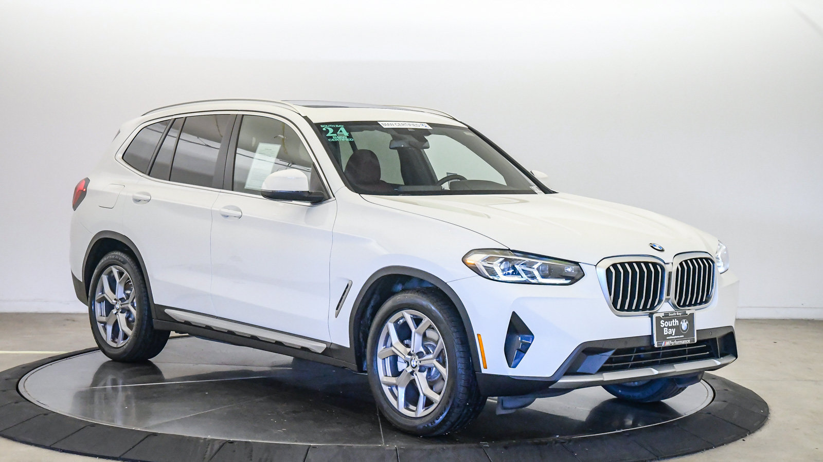 Certified 2024 BMW X3 sDrive30i w/ Convenience Package RWD image 6