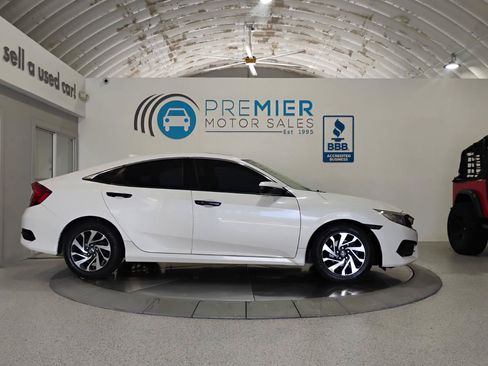 Used 2017 Honda Civic EX image 14