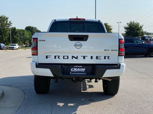 Used 2024 Nissan Frontier SV w/ SV Convenience Package AWD/4WD image 6