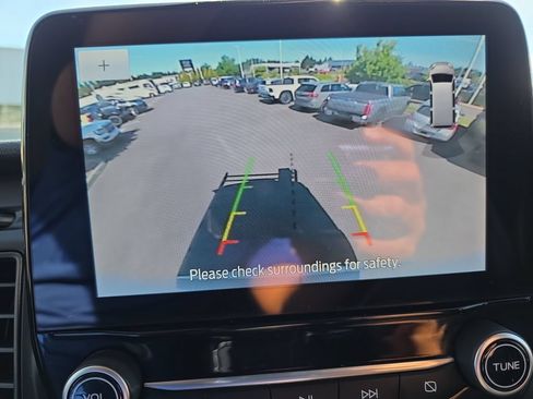 Used 2021 Ford Transit 250 Medium Roof AWD image 24