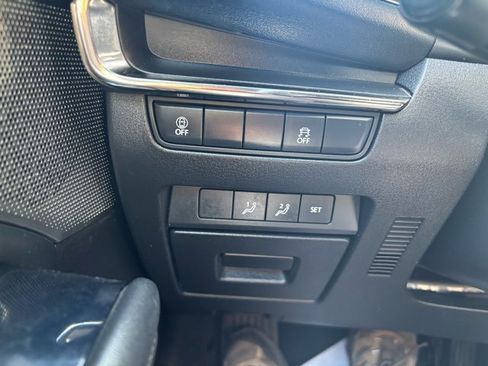 Used 2022 MAZDA MAZDA3 s image 17