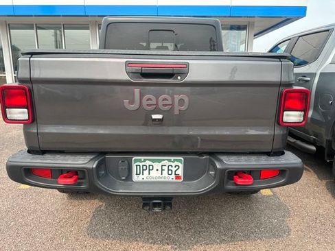 Used 2021 Jeep Gladiator Rubicon w/ Cold Weather Group AWD/4WD image 5