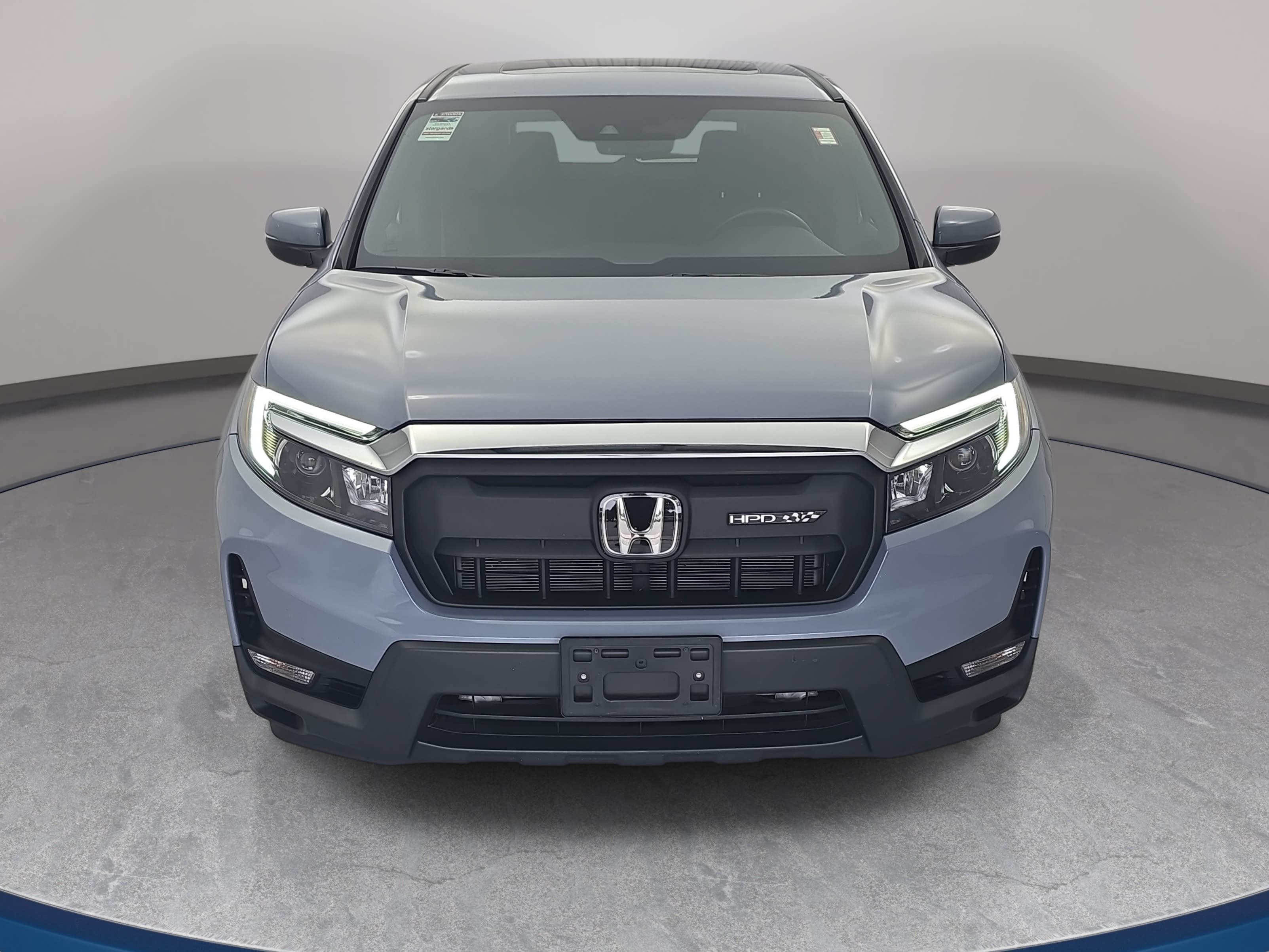 Used 2025 Honda Passport EX-L image 2