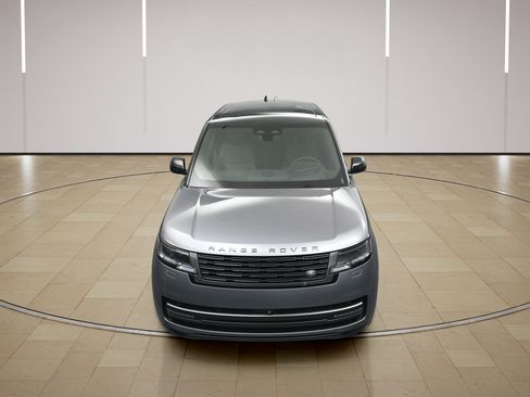 Used 2024 Land Rover Range Rover Long Wheelbase SE AWD/4WD image 37