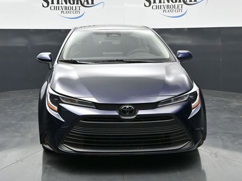 Used 2023 Toyota Corolla LE FWD image 2