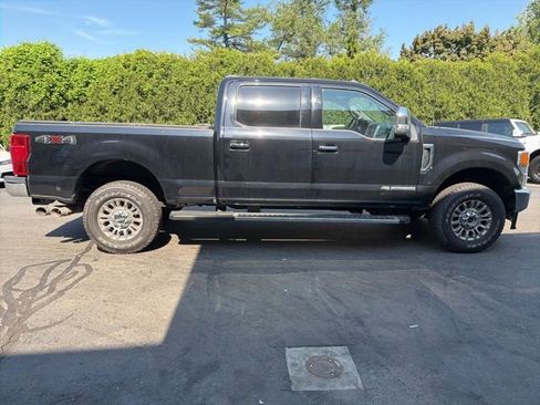 Used 2022 Ford F250 XLT w/ XLT Premium Package AWD/4WD image 9