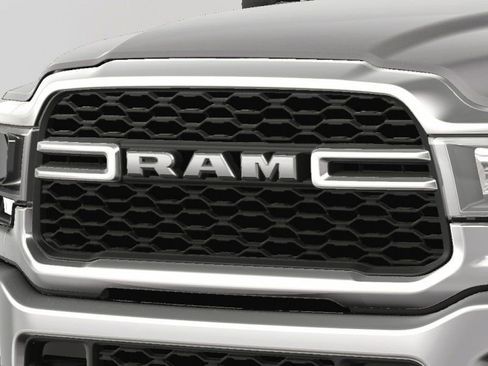 Used 2024 RAM 2500 Tradesman w/ Chrome Appearance Group image 14