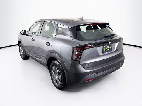 Used 2025 Nissan Kicks S FWD image 5