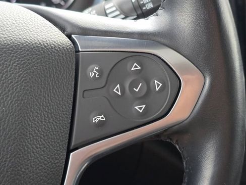 Used 2022 Chevrolet Traverse Premier w/ Redline Edition AWD/4WD image 22
