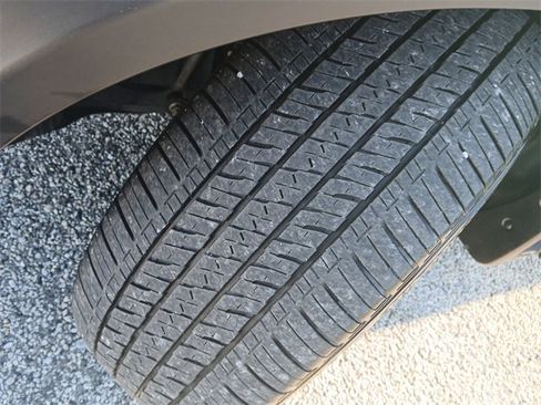 Used 2025 INFINITI QX55 Luxe w/ Cargo Package image 10