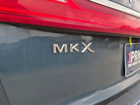 Used 2016 Lincoln MKX Select w/ Select Plus Package FWD image 11