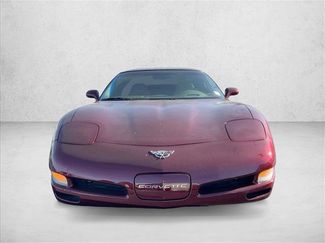Used 2003 Chevrolet Corvette Coupe w/ Preferred Equipment Group video 2