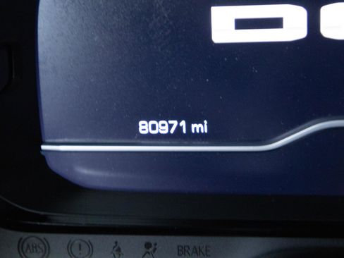 Used 2022 GMC Yukon Denali image 10