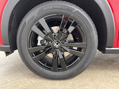 New 2026 Honda HR-V Sport image 9