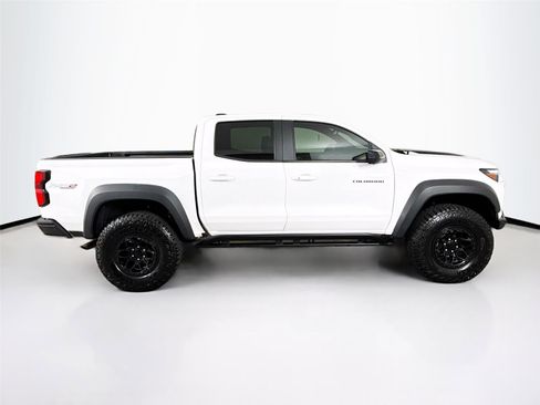 Used 2024 Chevrolet Colorado ZR2 w/ ZR2 Bison Edition image 8