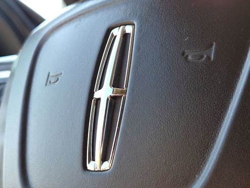 Used 2019 Lincoln Navigator L Reserve w/ Cargo Package image 22