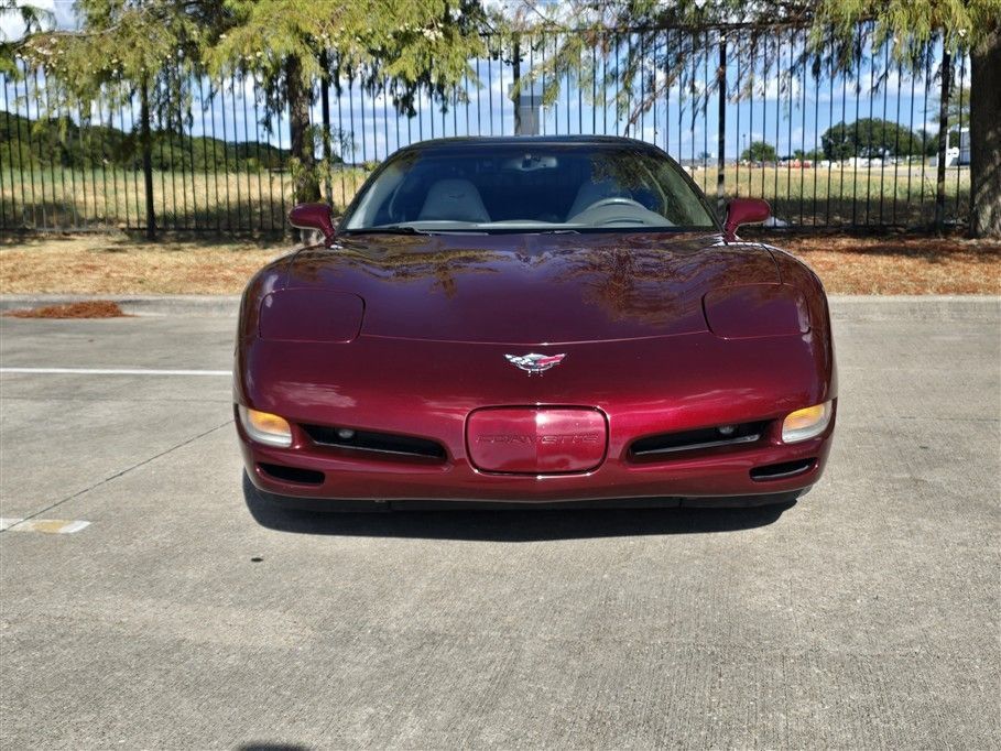 Used 2003 Chevrolet Corvette Coupe w/ Preferred Equipment Group RWD image 19
