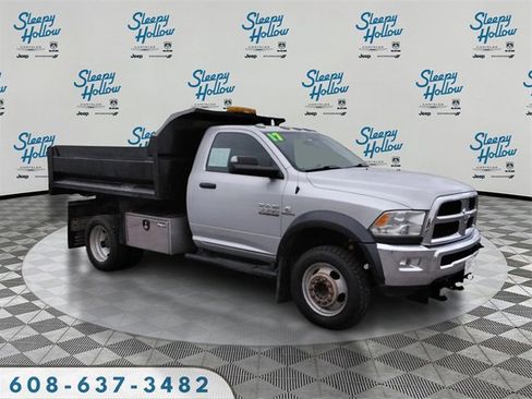 Used 2017 RAM 5500 Tradesman w/ Power & Remote Entry Group image 3