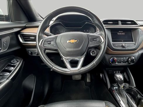 Used 2023 Chevrolet TrailBlazer ACTIV FWD image 14