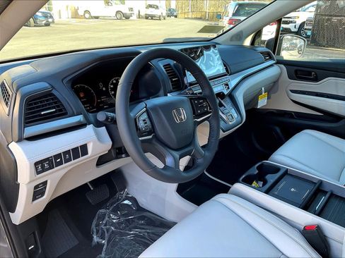 New 2026 Honda Odyssey EX-L image 9