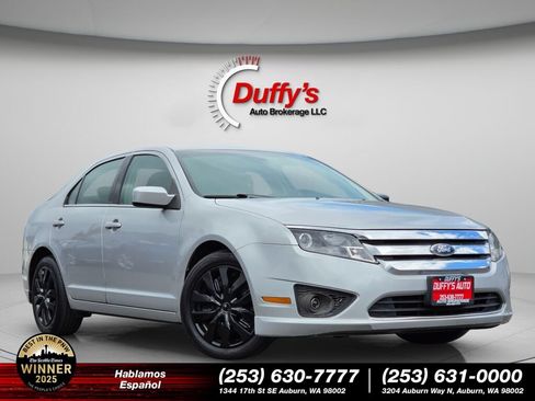 Used 2010 Ford Fusion SE FWD image 1