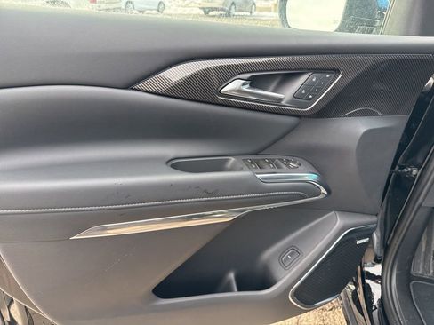 New 2026 Chevrolet Traverse High Country image 17