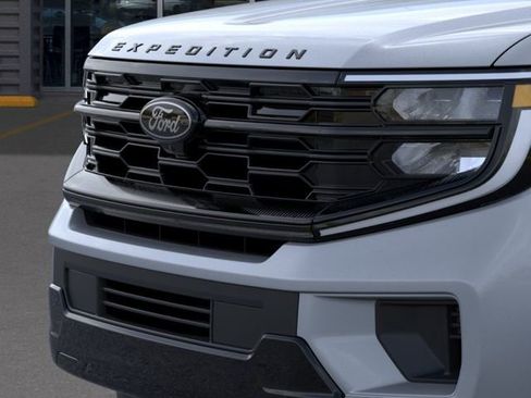 New 2026 Ford Expedition Platinum AWD/4WD image 17