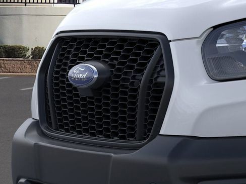 New 2025 Ford Transit 250 Low Roof RWD image 38