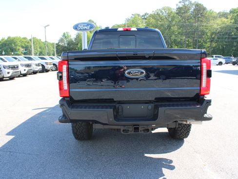 Used 2024 Ford F250 Lariat w/ Tremor Off-Road Package AWD/4WD image 7