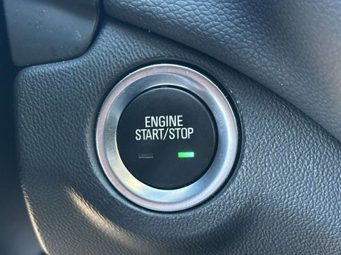 Used 2022 Chevrolet Equinox LT image 26