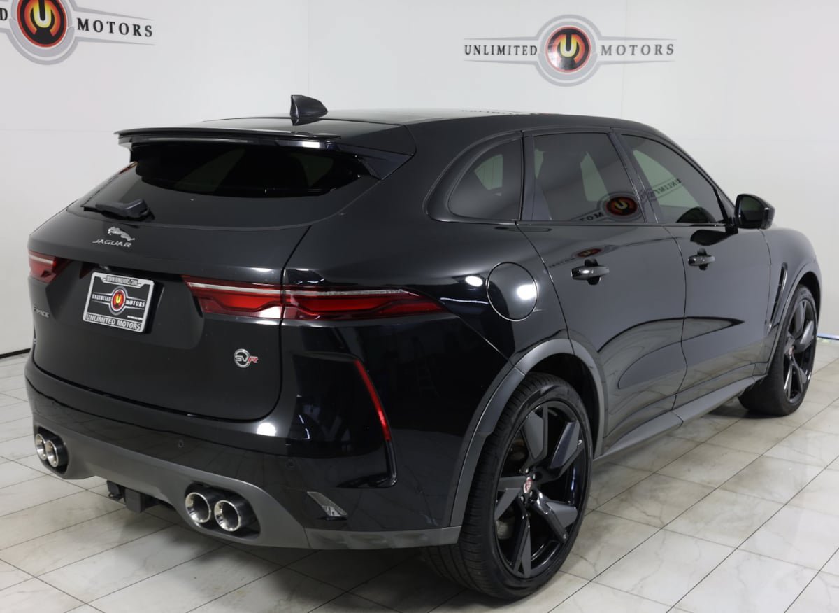 Used 2021 Jaguar F-PACE SVR AWD/4WD image 3