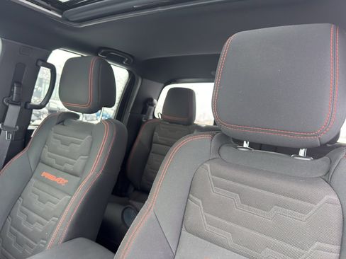 Used 2022 Nissan Frontier PRO-4X image 26