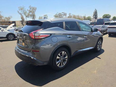 Used 2017 Nissan Murano SL FWD image 4